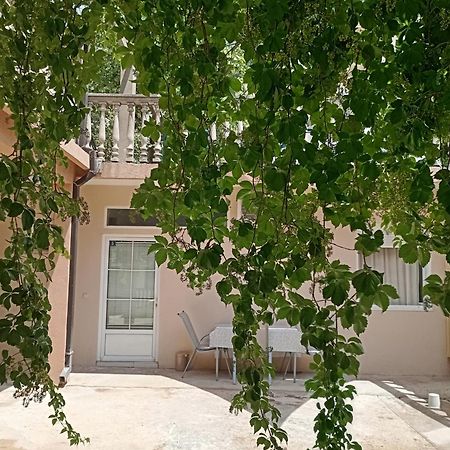 Apartments Zenit Котор Екстериор снимка